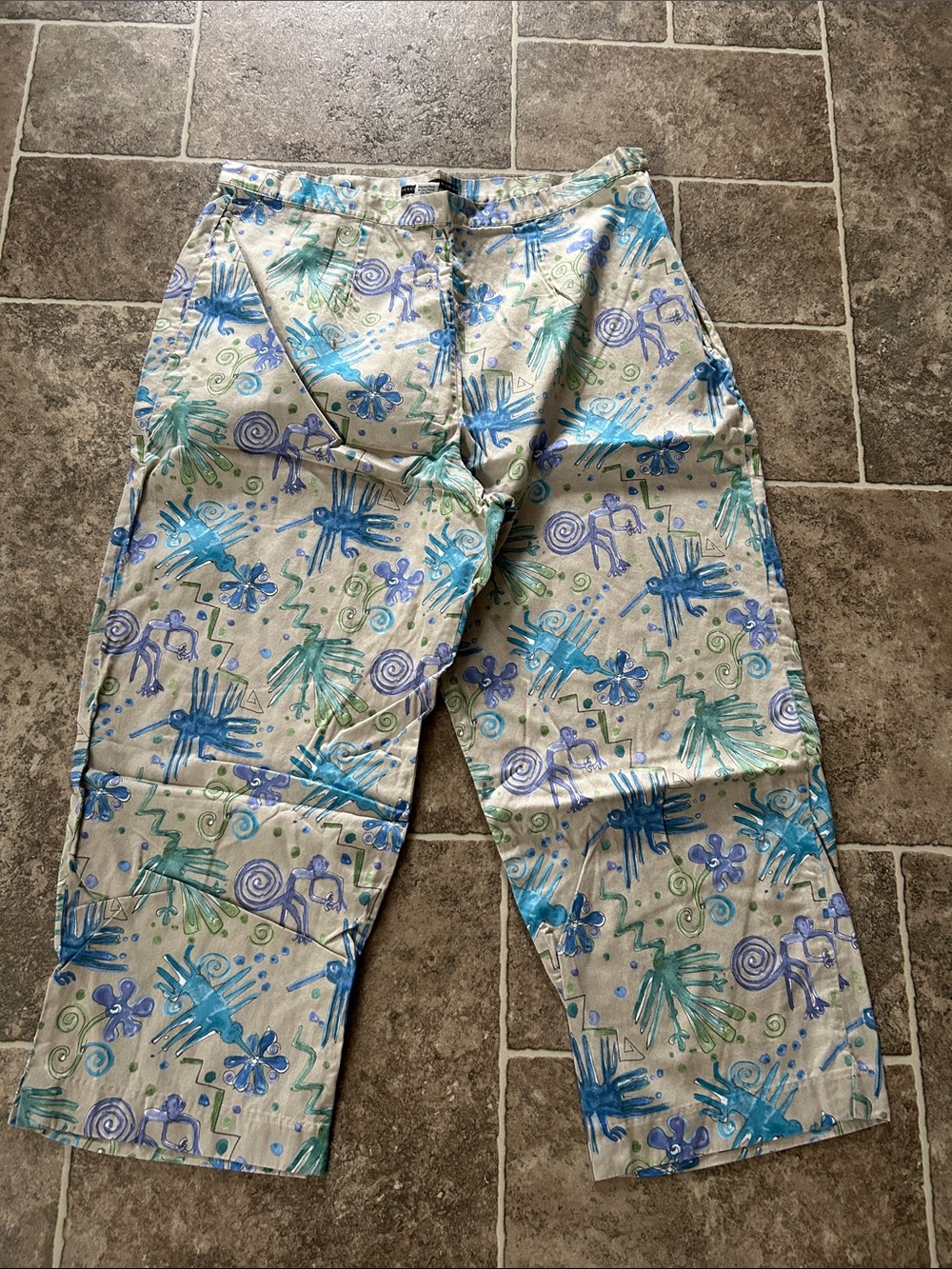 Peruvian Connection Casual Printed Crop Pants - Blue & Green Pattern